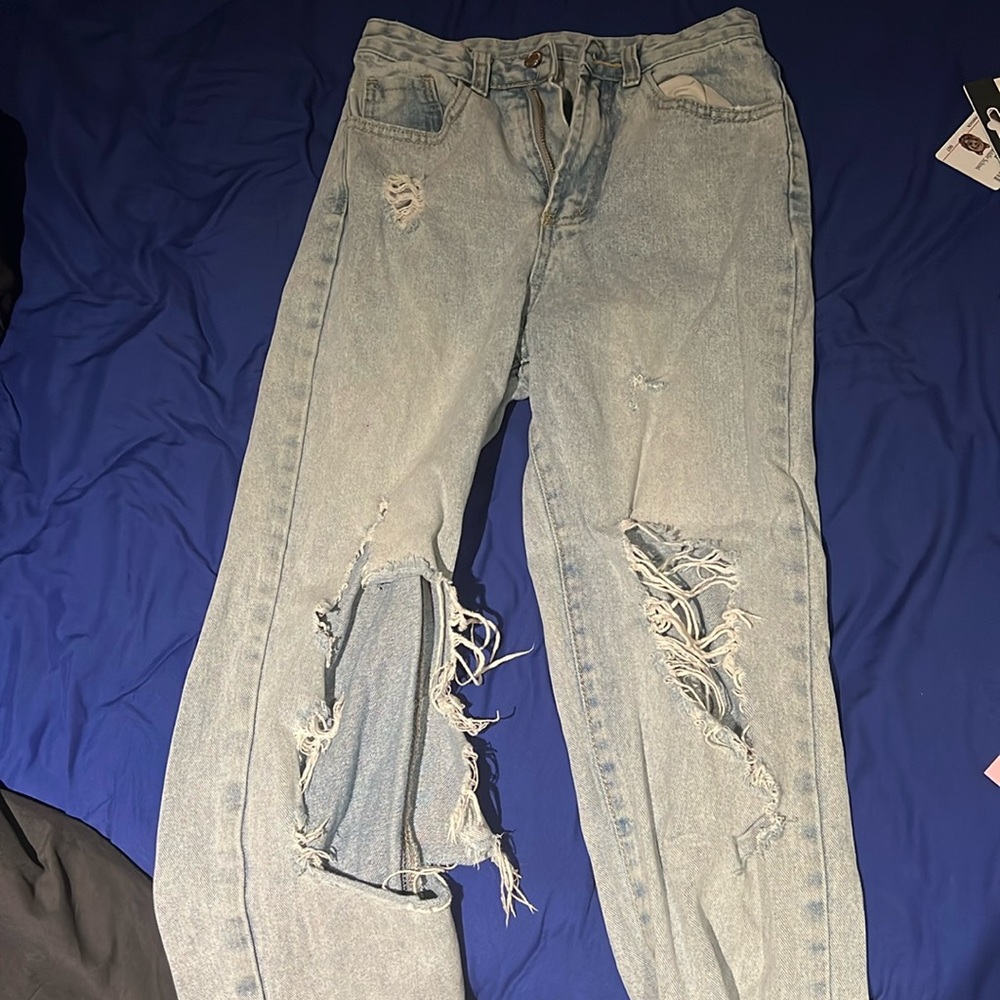 Ripped jeans ok condition xs